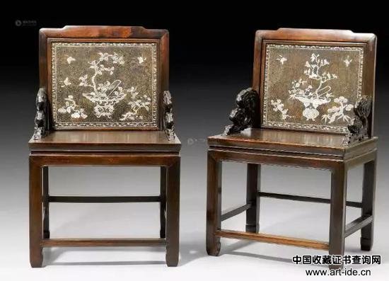 硬木嵌螺钿屏背椅 清晚期  图片来源于雅昌网