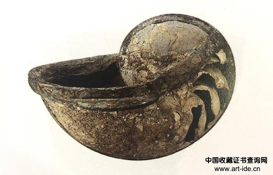 南京市博物馆藏东晋鹦鹉螺杯