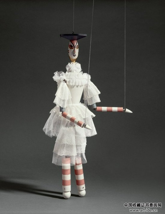  苏菲·陶柏-阿尔普，《Angela（marionette for King Stag）》，1918年